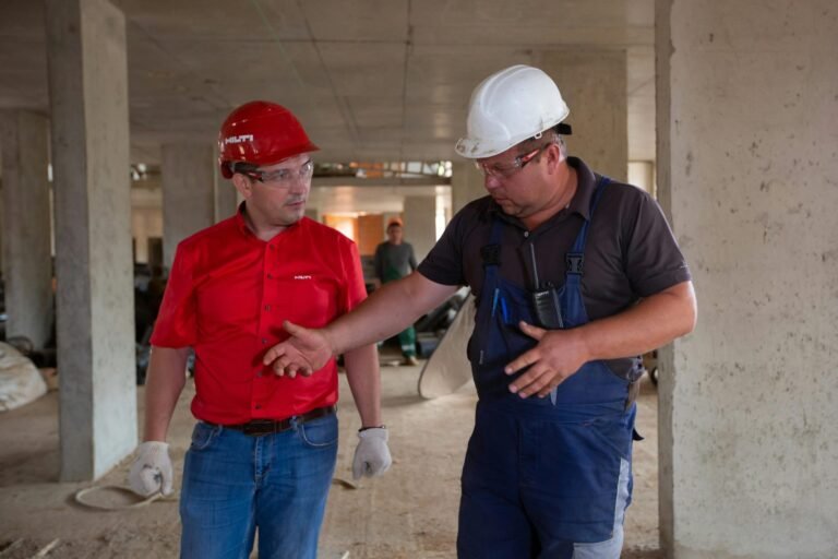 Constructores hablando de proyecto